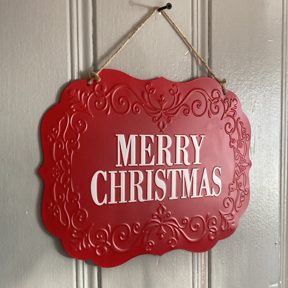 NWT Beautiful Holiday Red & White Merry Christmas Embossed Metal Decoration Sign - Picture 7 of 12